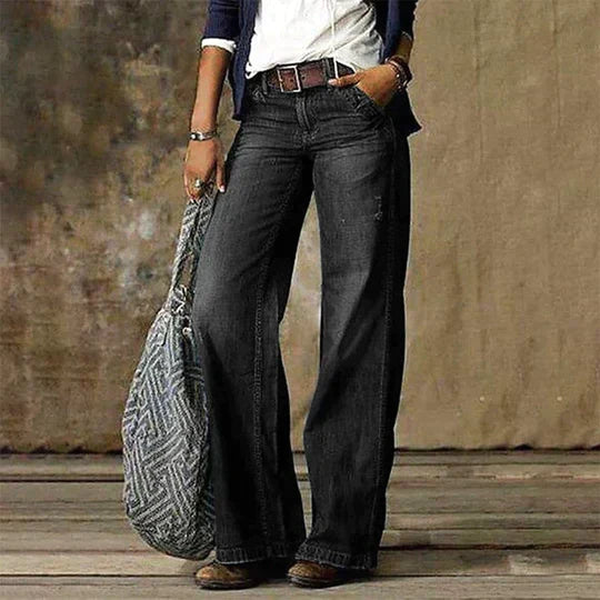 Vintage wide-leg denim jeans with a high waist