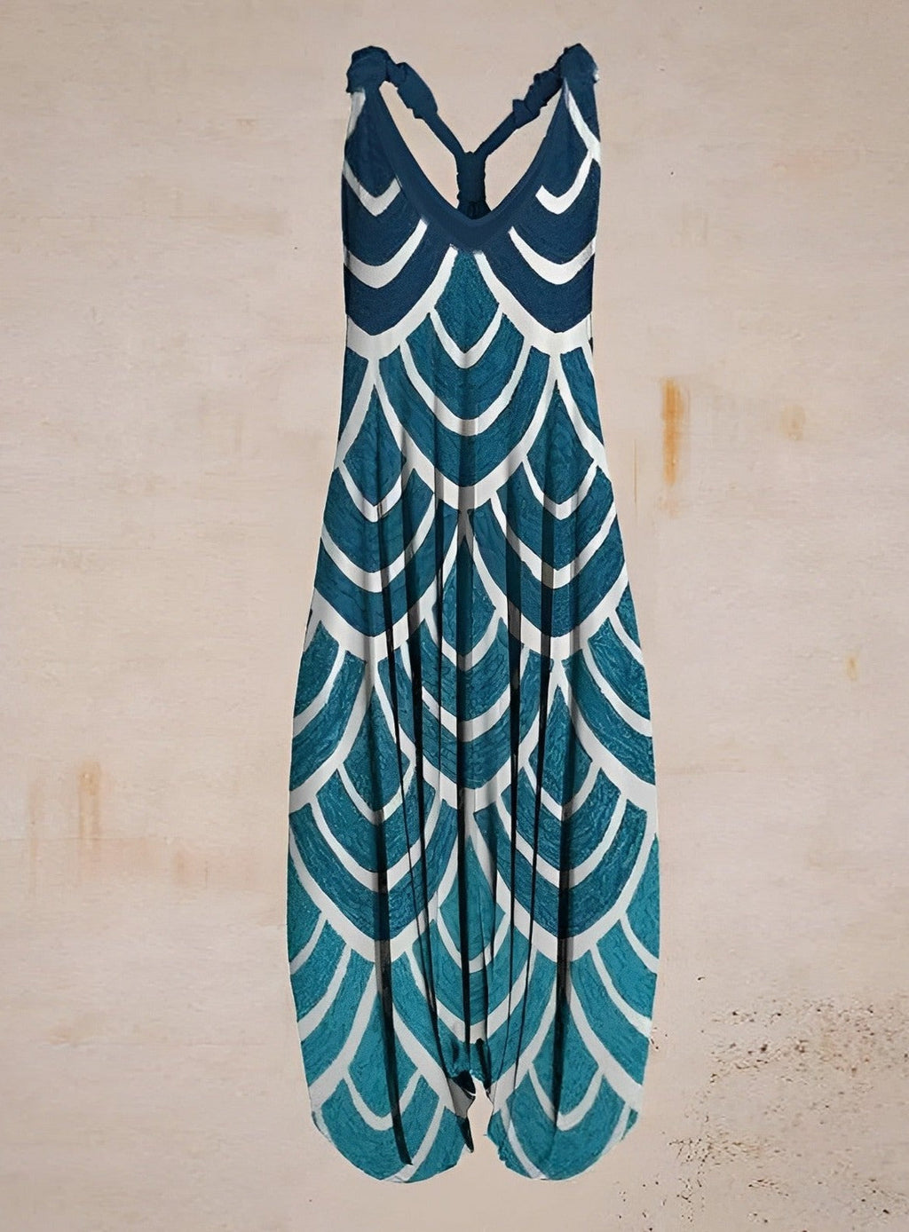 Uncomplicated and trendy general jumpsuit