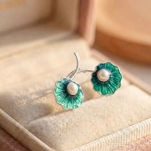 Vintage Pearl Flower Earrings