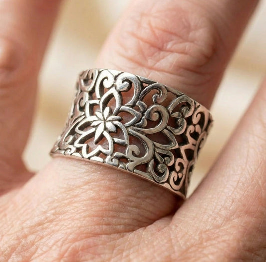 Flower Ring