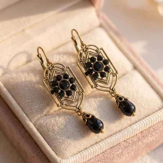 Regal Pearl Black Waterdrop Stone Earrings