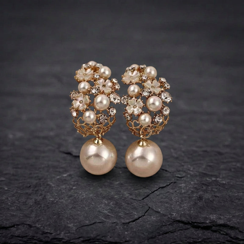Elegant Flower Pearl Earrings