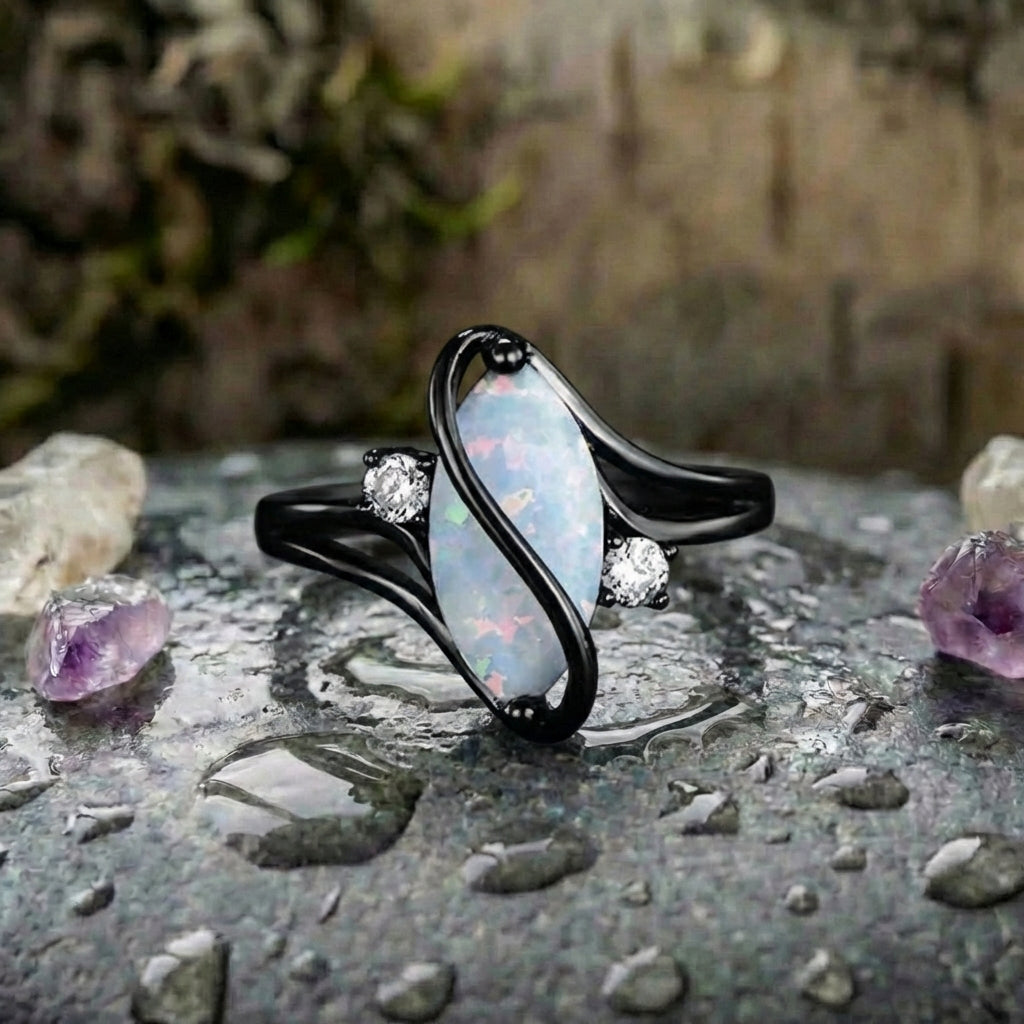 Vintage Black & Opal Twist Ring