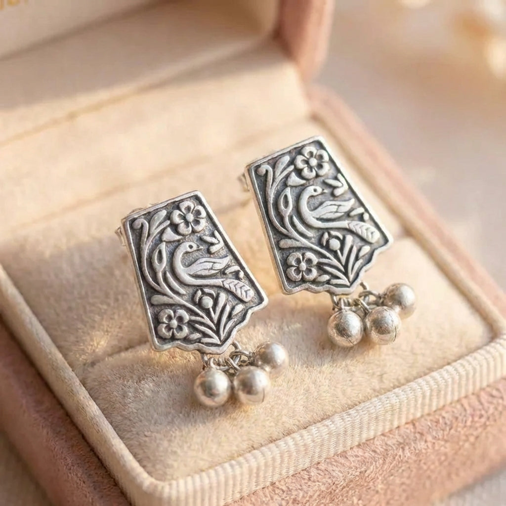 Vintage Phoenix Pearl Earrings