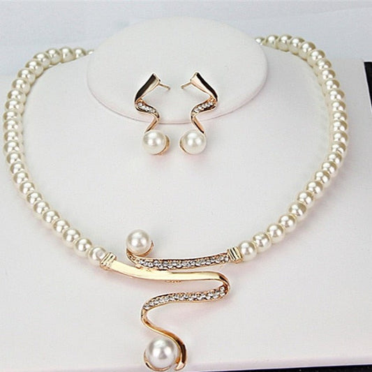 Vintage Handmade Pearl Necklace Set