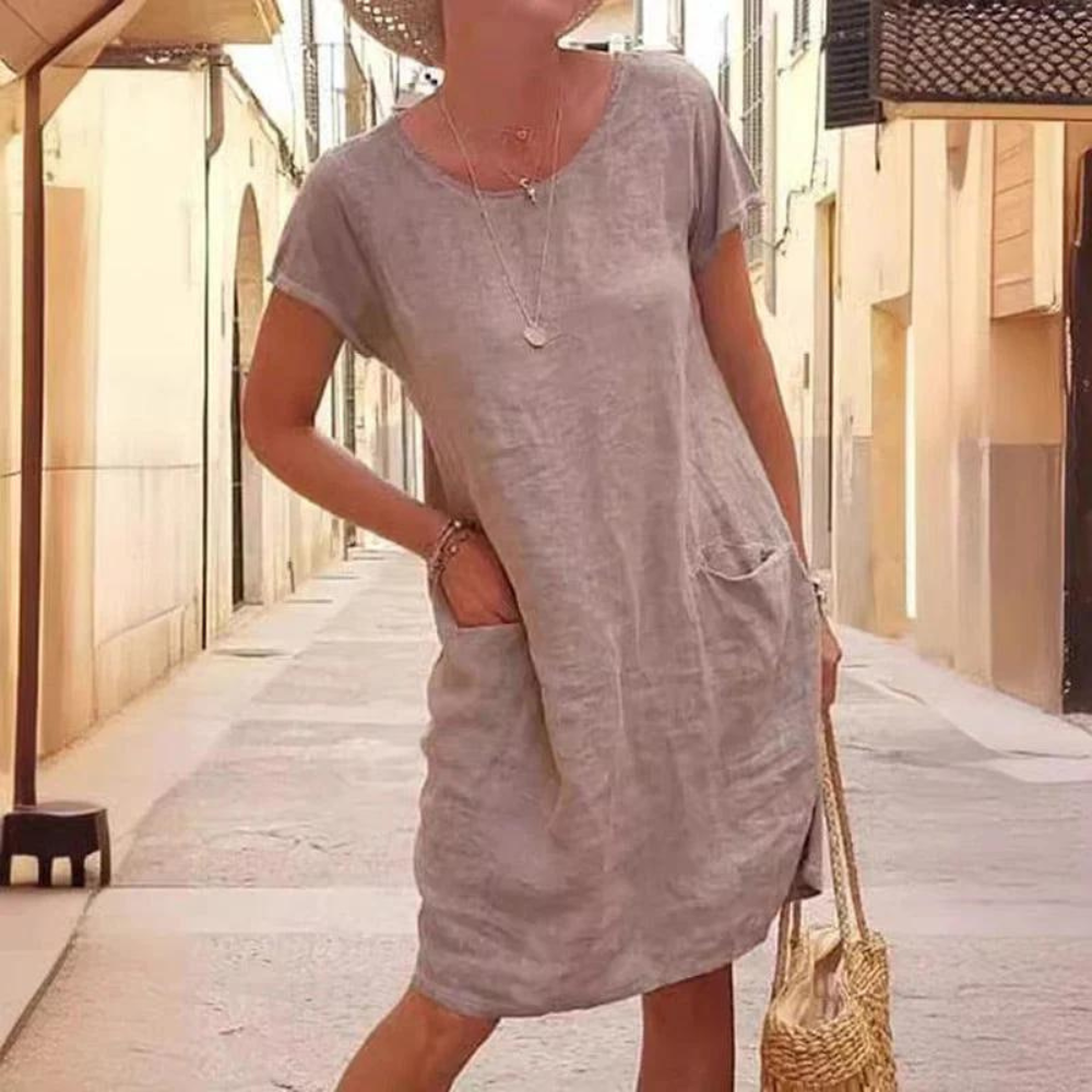 Elegant dress for women with a round neckline