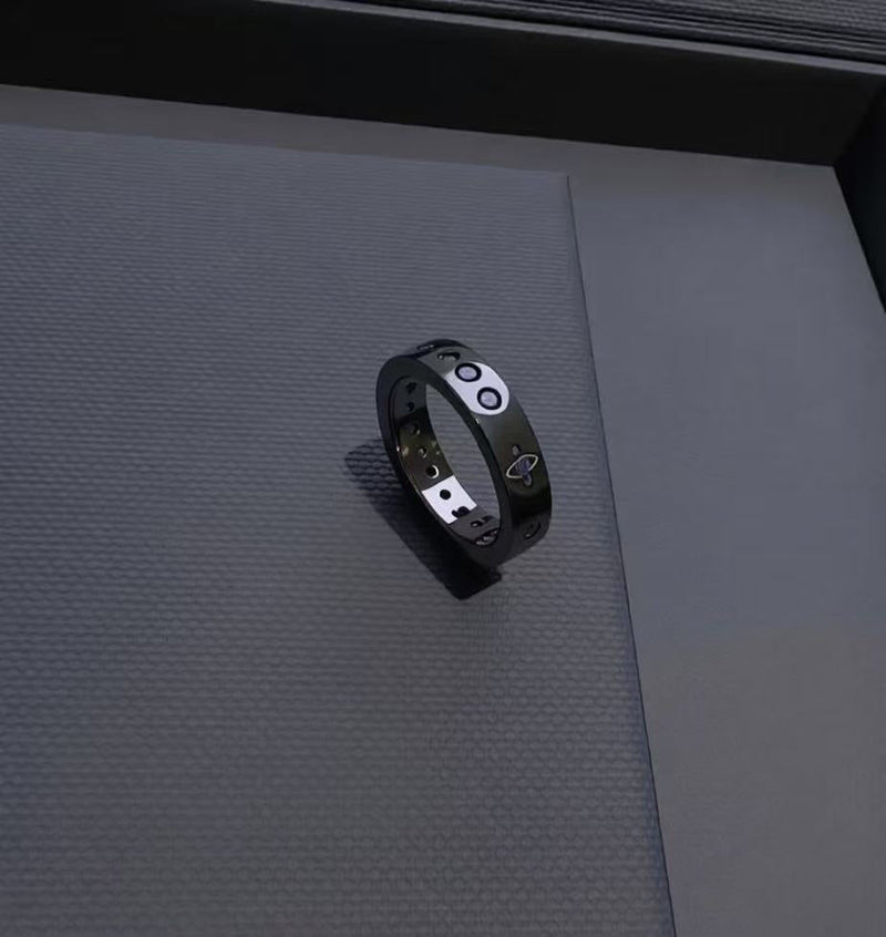Modern Black Ring