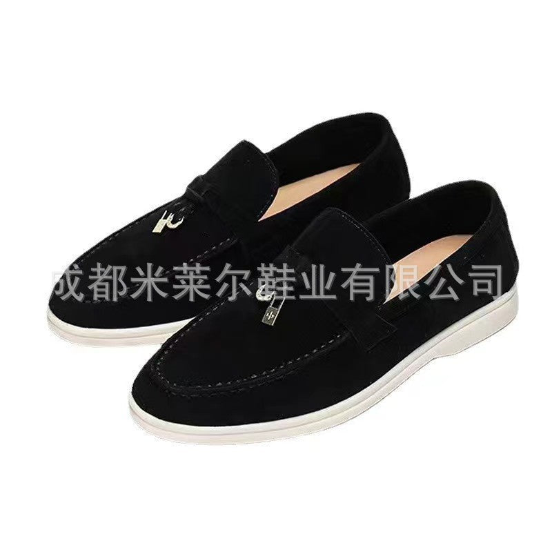 Orthopedic Graceful Shoes with a Modern Look