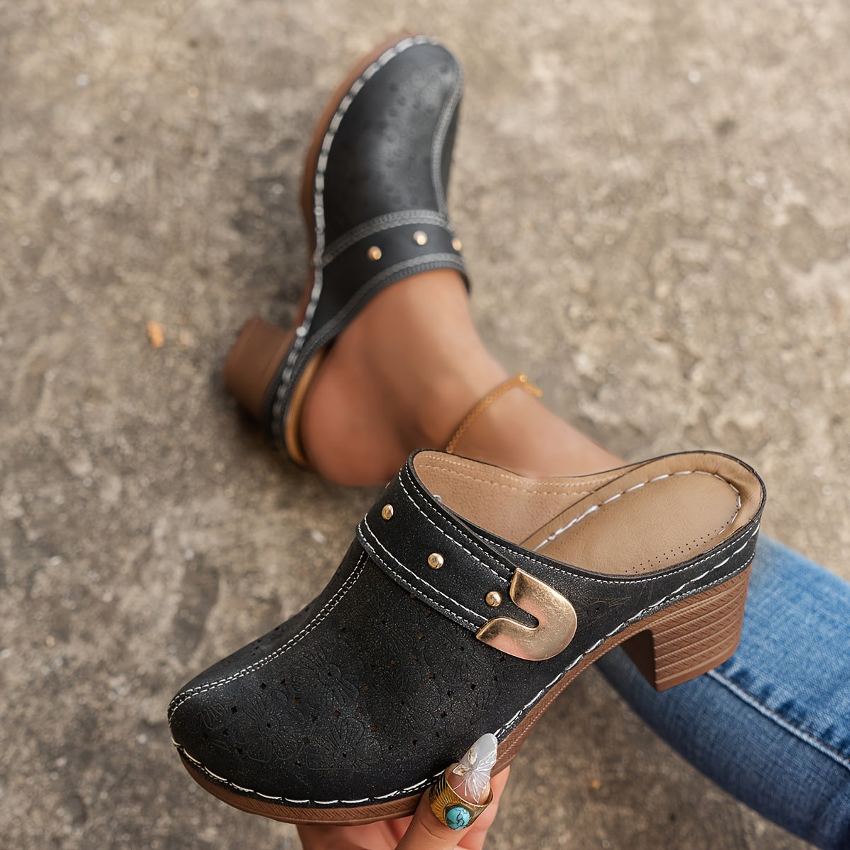 Elegant Orthopedic Sandal by Ogni Passo