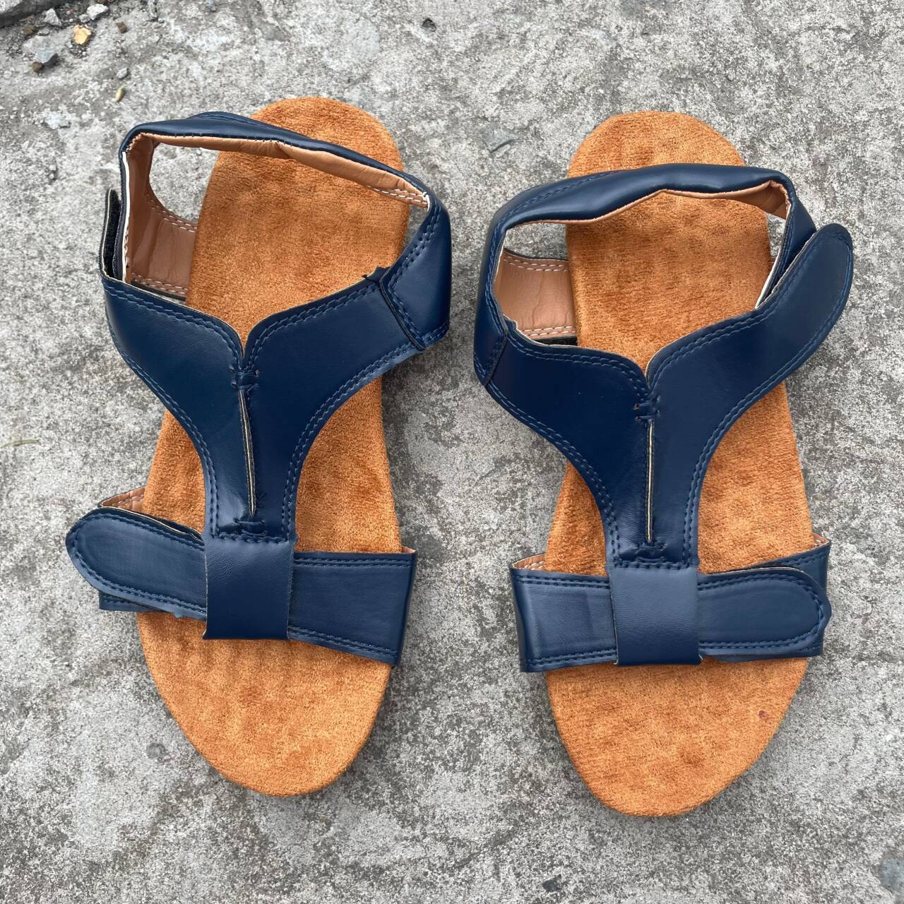 Graceful Orthopedic Sandals for Modern Look