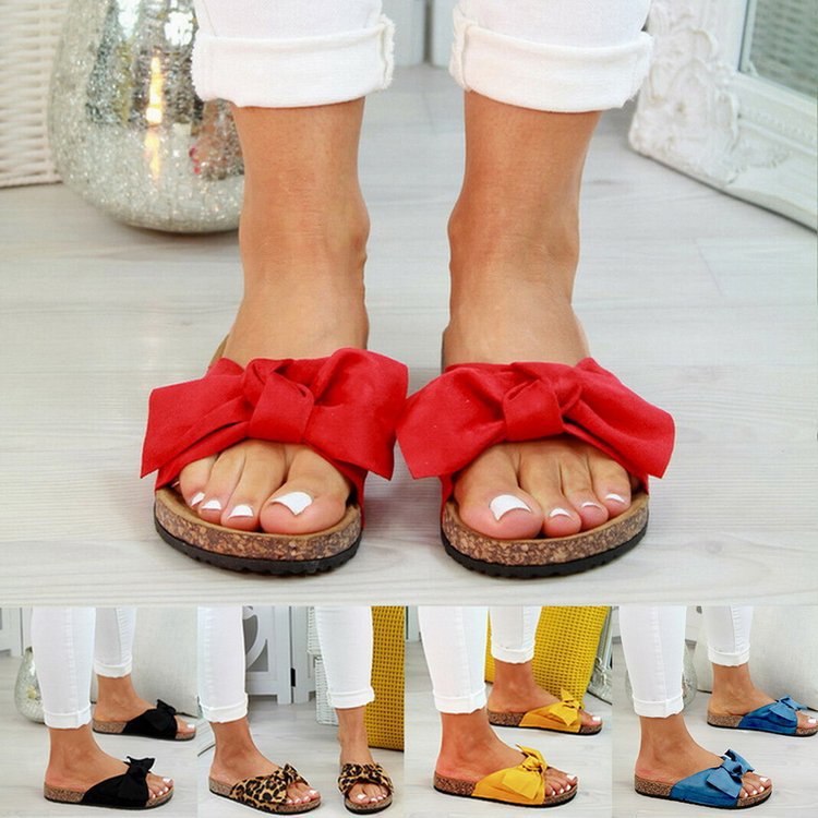 Elegant Orthopedic Sandals with a Modern Look