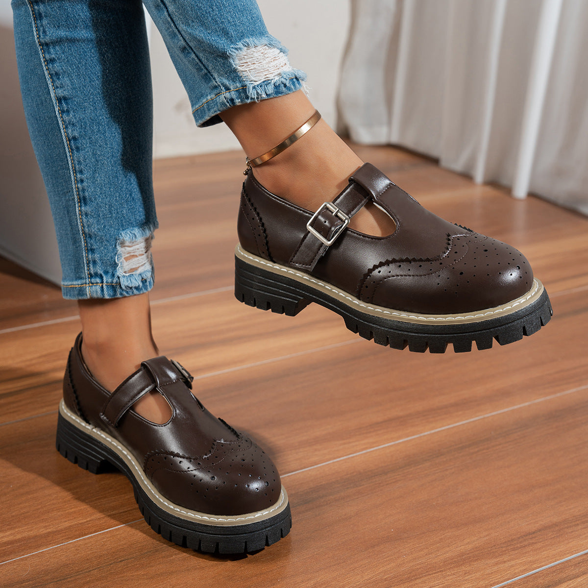 Stylish orthopedic shoes for every occasion