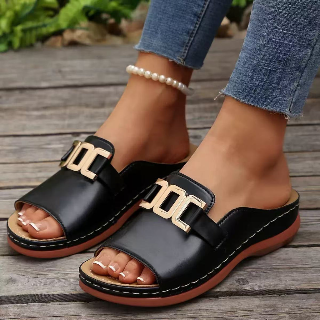 Elegant Orthopedic Sandal by Ogni Passo