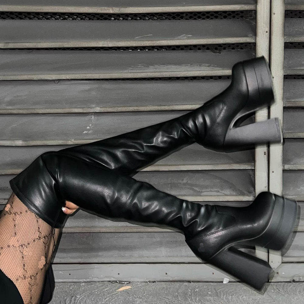 Graceful Orthopedic Boots for Modern Look