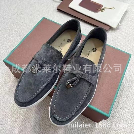 Orthopedic Graceful Shoes with a Modern Look