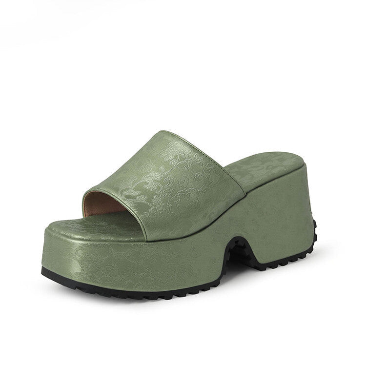 Classic Orthopedic Sandals with Timeless Style