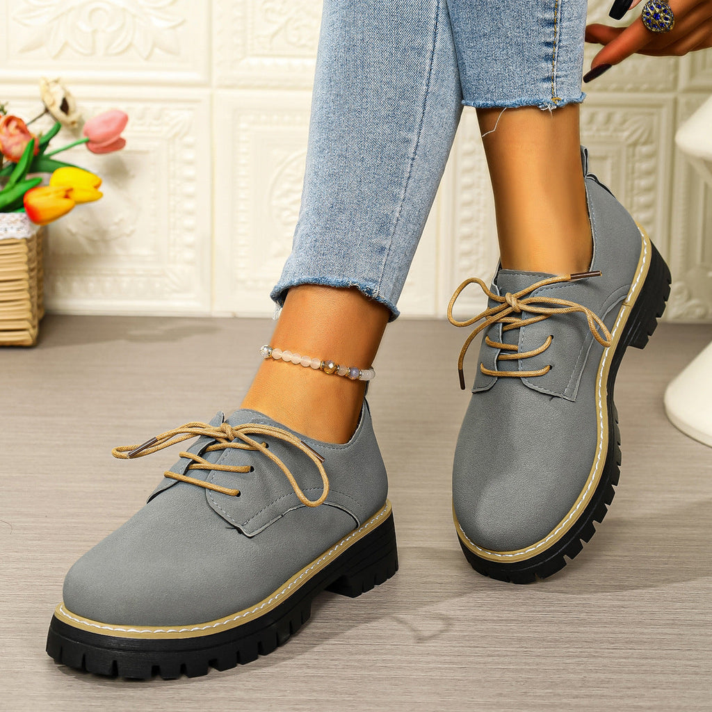 Elegant orthopedic shoes for every step