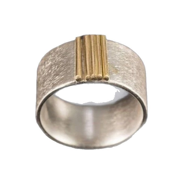 Classic Ring with Timeless Appeal