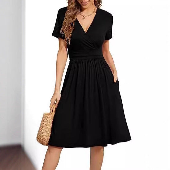 Fashionable and effortless summer dress
