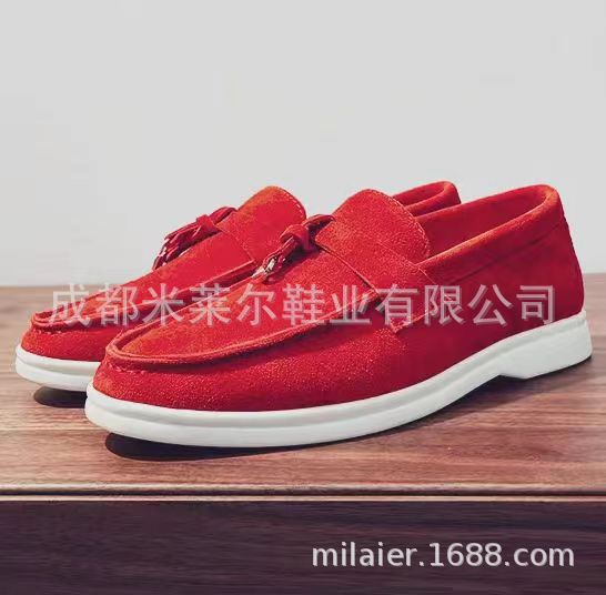 Orthopedic Graceful Shoes with a Modern Look
