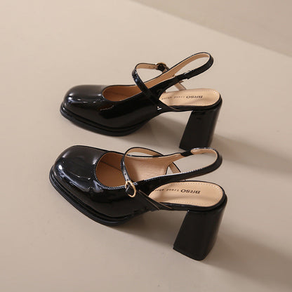 KS | Shoes with chunky heel and adjustable strap