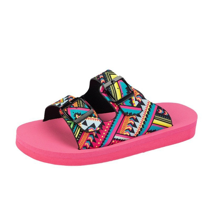 Graceful orthopedic sandals for a modern look