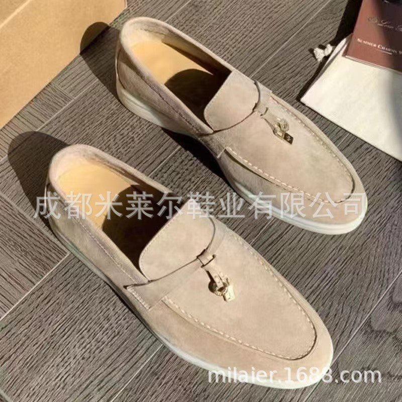 Orthopedic Graceful Shoes with a Modern Look