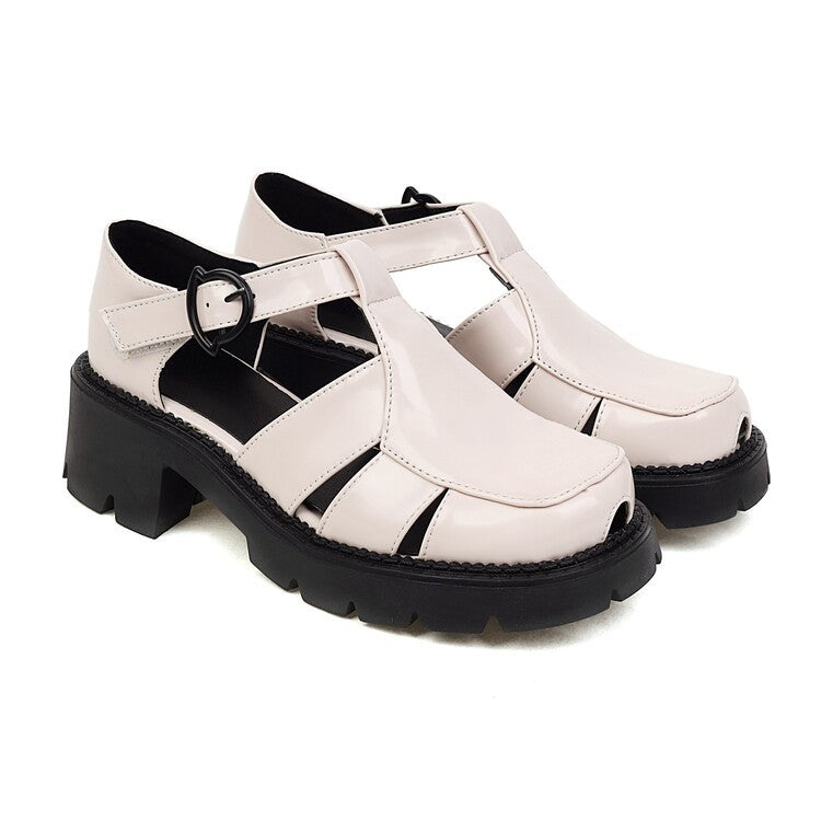 Graceful Orthopedic Sandals for Modern Look