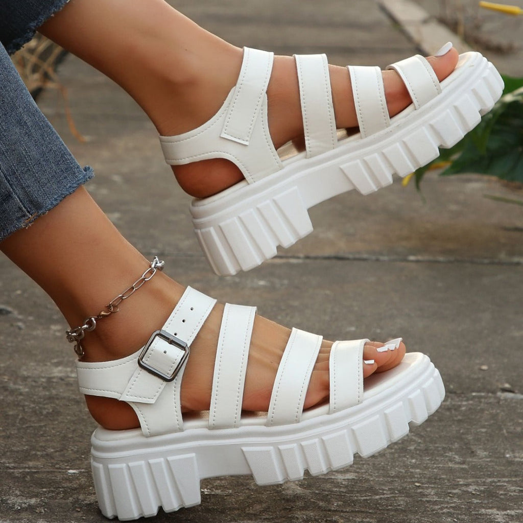 Elegant Orthopedic Sandals with a Modern Look