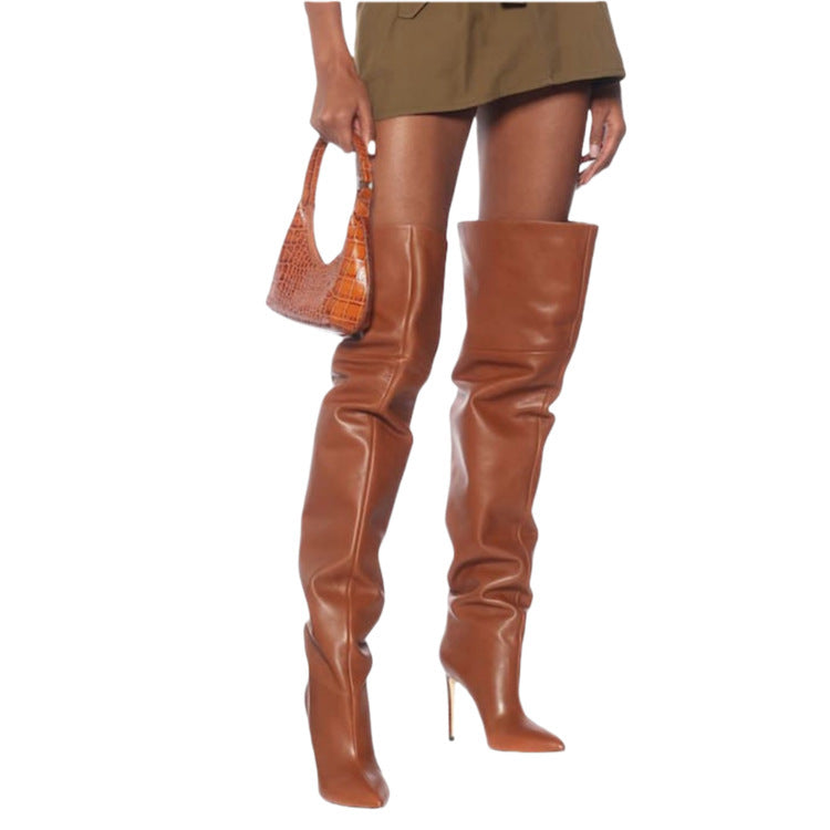 Graceful orthopedic boots for a modern look