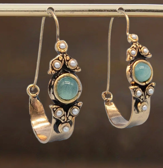 Romantic Earring for Special Moments