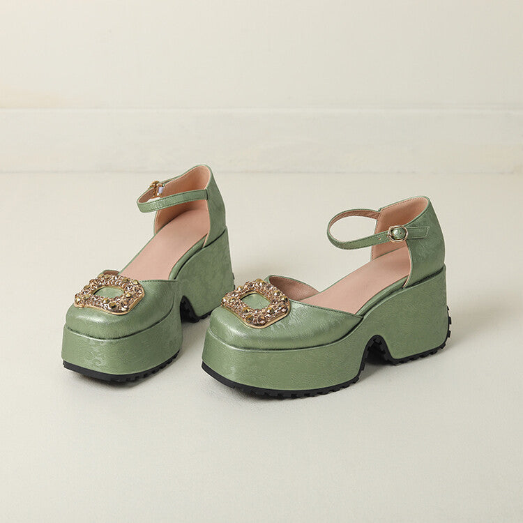 Classic Orthopedic Sandals with Timeless Style