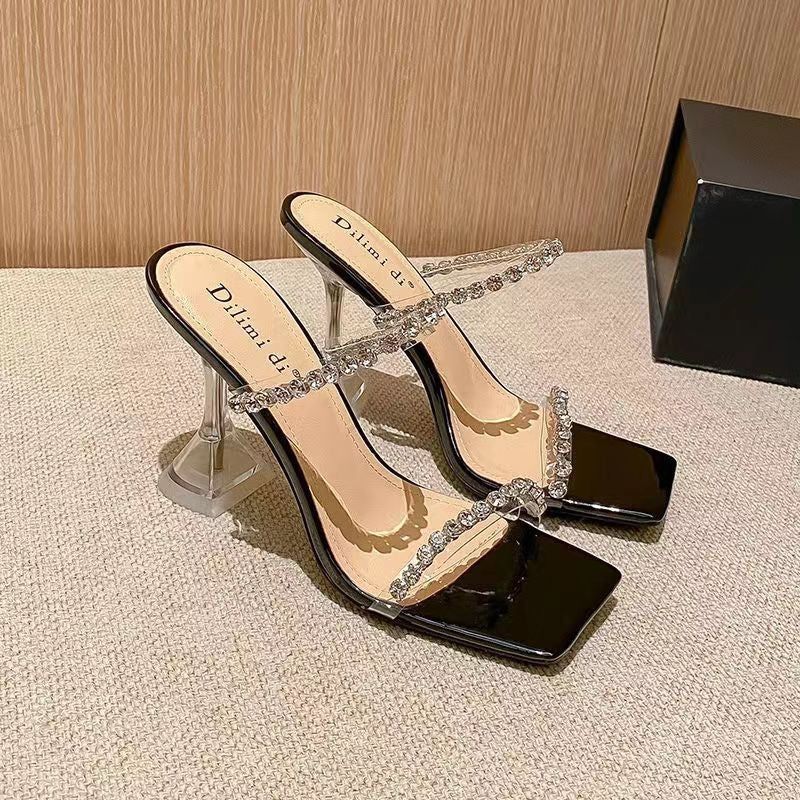 Elegant Orthopedic Sandals with a Modern Look