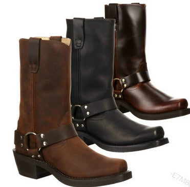 Classic orthopedic boots with a timeless style