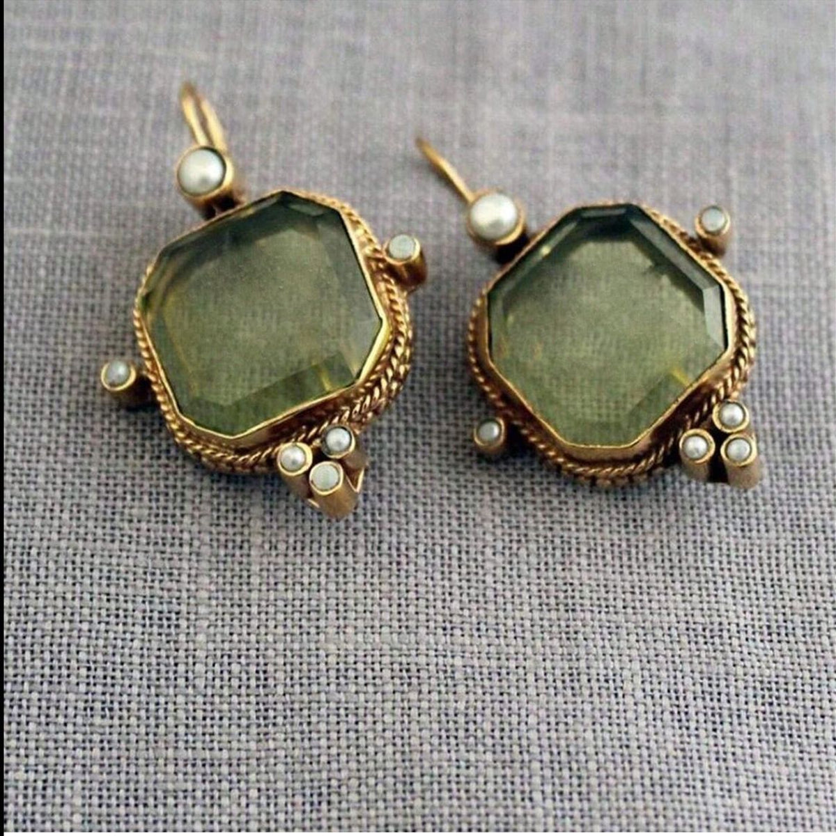 Elegant Earring for Every Occasion