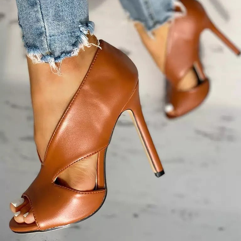 Classic Orthopedic Sandals with Timeless Style