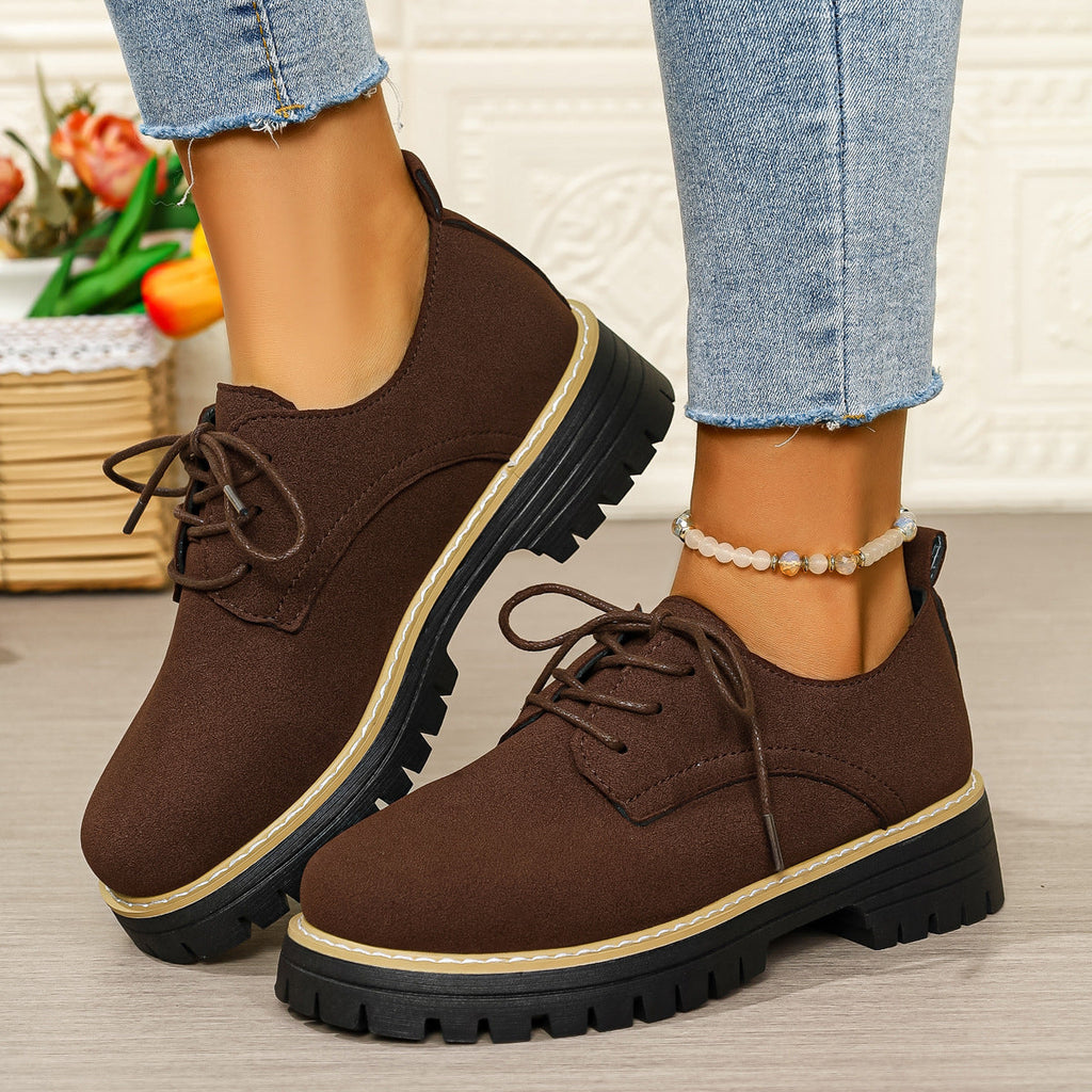 Elegant orthopedic shoes for every step