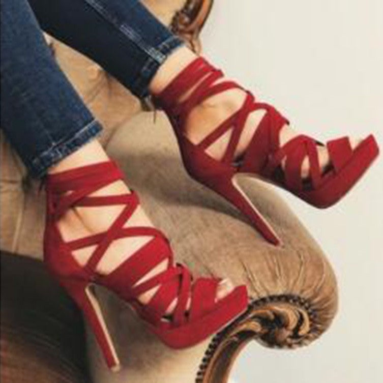 Graceful Orthopedic Sandals with a Modern Look