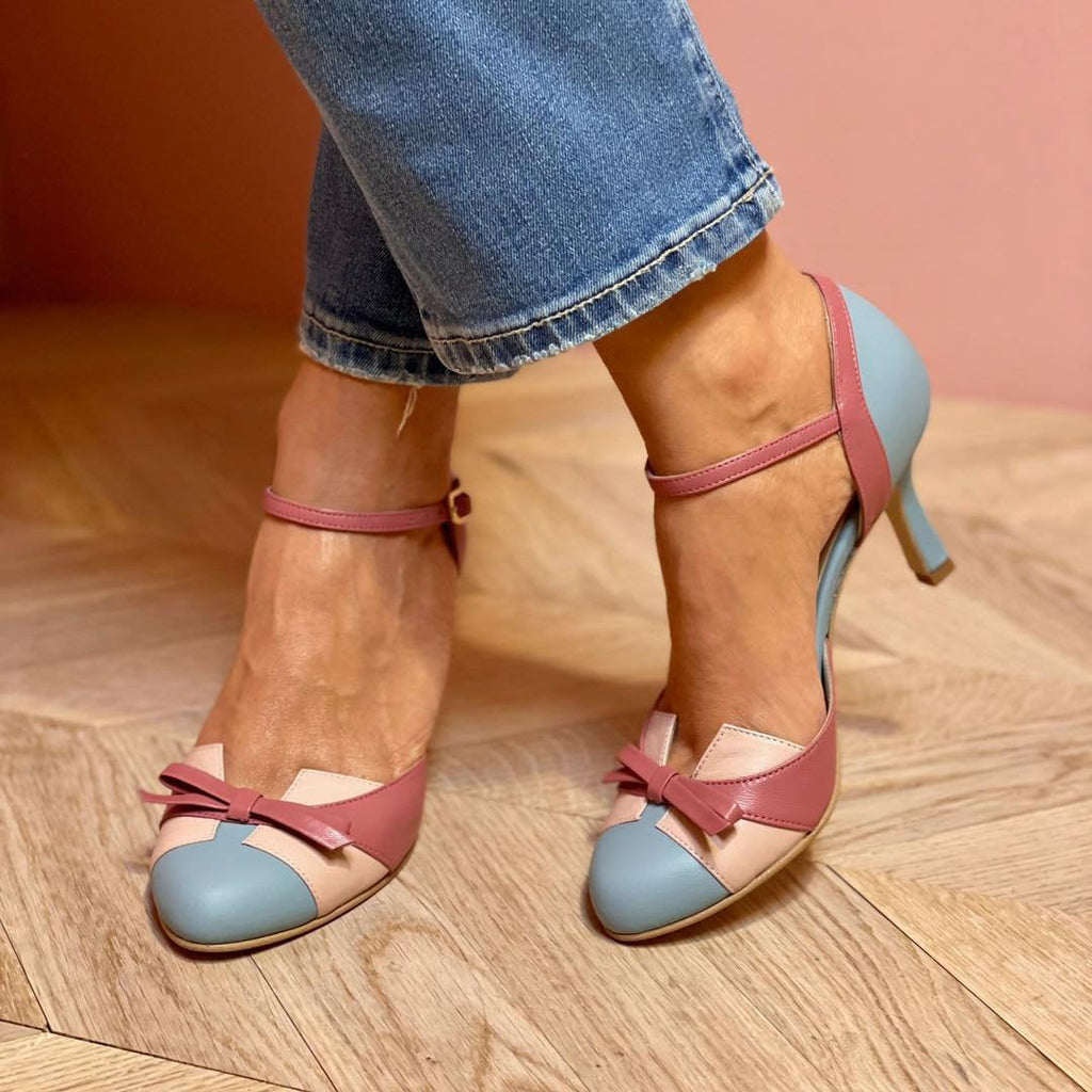 Orthopedic Chic Sandals with a Unique Design