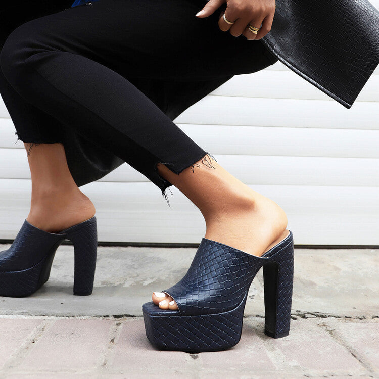 Classic Orthopedic Sandal with Senza Tempo Style