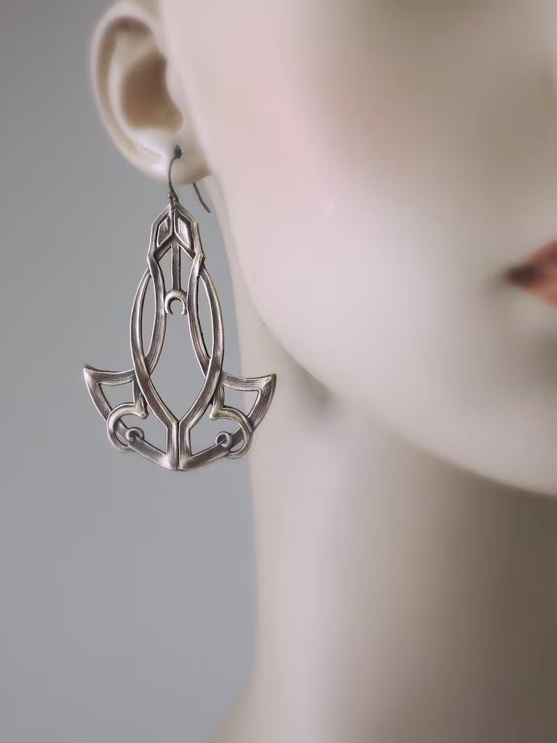 Romantic Earring for Special Moments