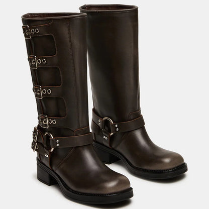 Graceful Orthopedic Boots for Modern Look