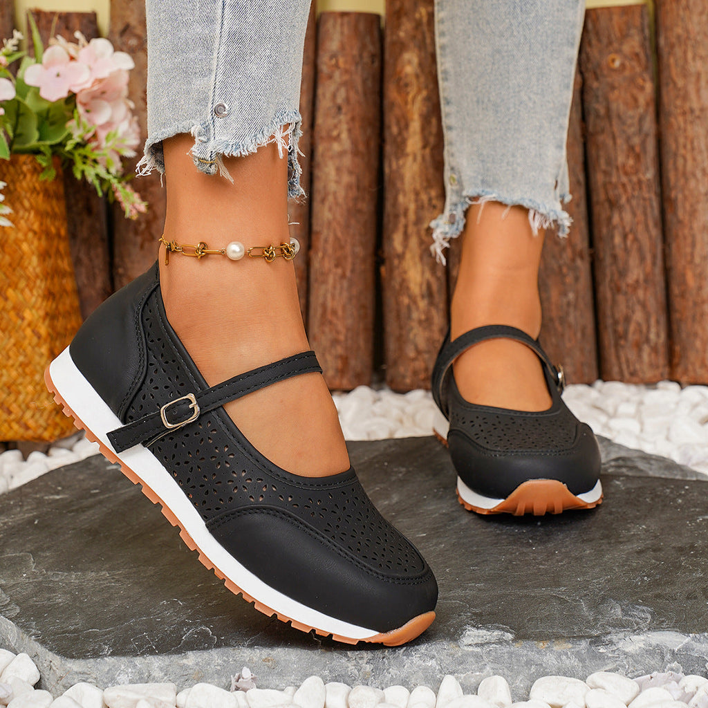 Graceful Orthopedic Shoes with a Modern Look