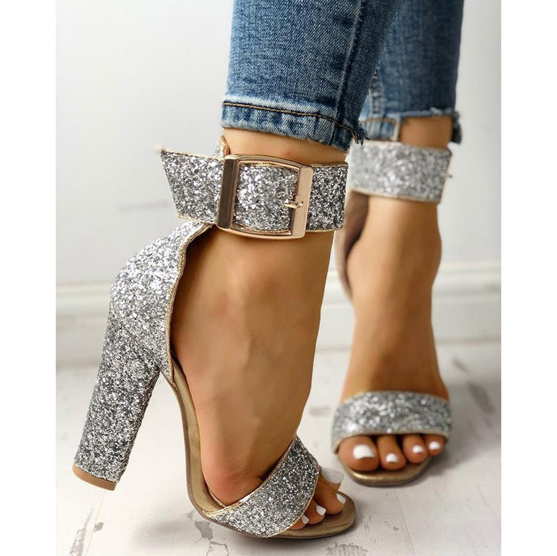 Chic Orthopedic Sandals with Unique Design