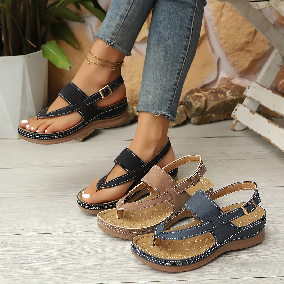 Elegant orthopedic sandals for every step