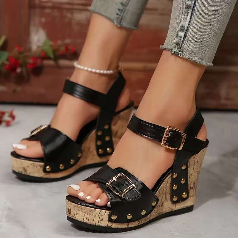 Comfortable Orthopedic Sandals for Everyday Wear