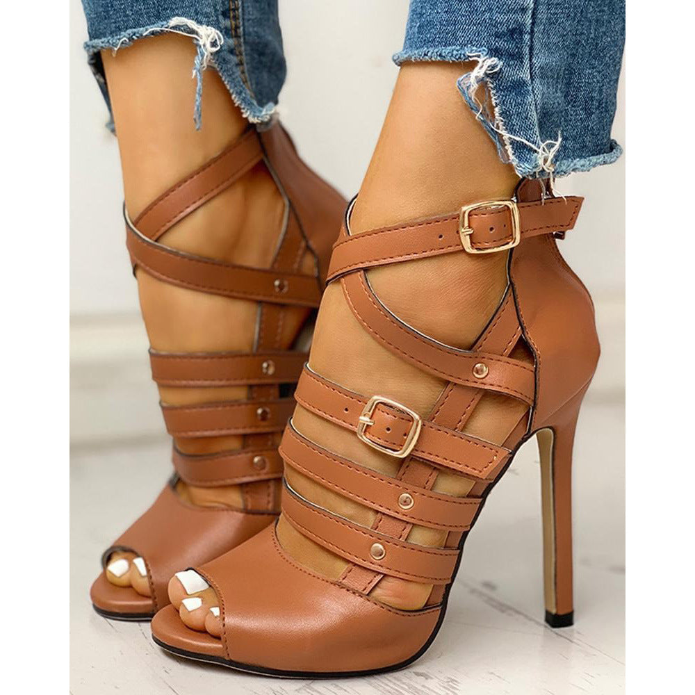 Chic Orthopedic Sandals with Unique Design