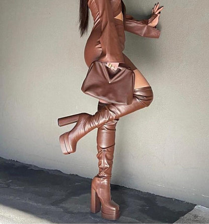Graceful Orthopedic Boots for Modern Look