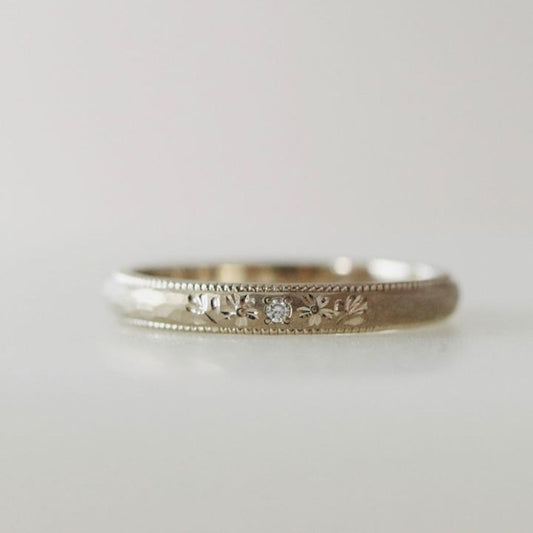 Vintage Fine Zirconia Silver Ring