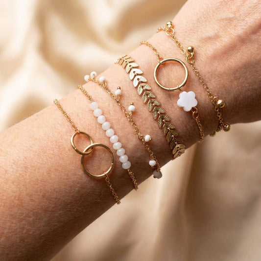 Pack of Bracelets in Gold